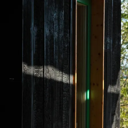 Veritas Beyond Glamping * Hostka (Usti nad Labem)
