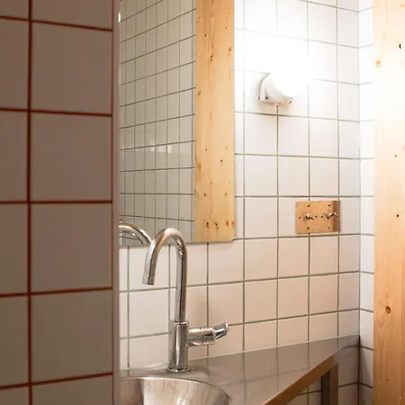 Veritas Beyond Glamping * Hostka (Usti nad Labem)