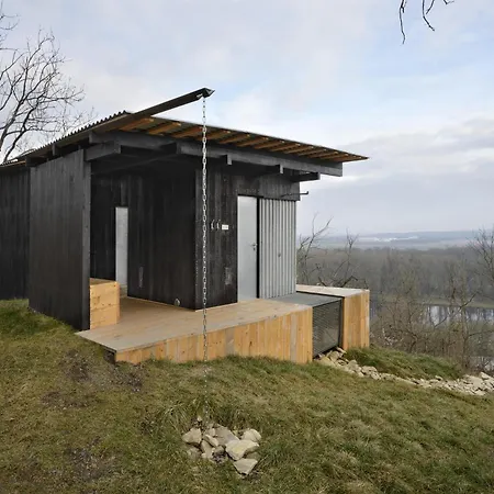 Prázdninový dům Veritas Beyond Glamping Hostka (Usti nad Labem)
