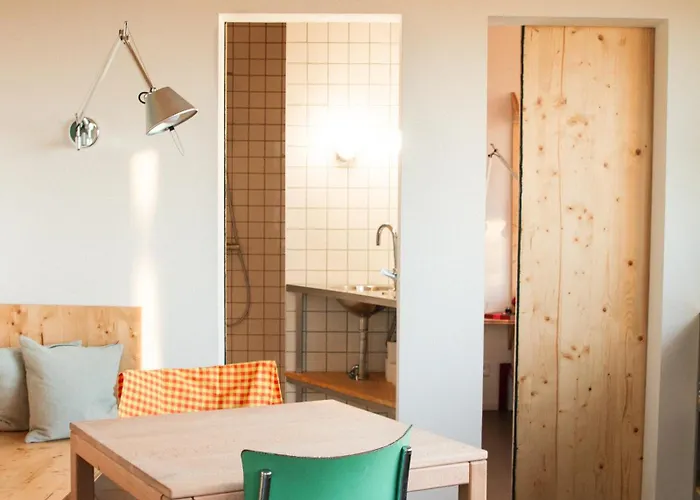 Veritas Beyond Glamping 度假居 Hostka (Usti nad Labem)
