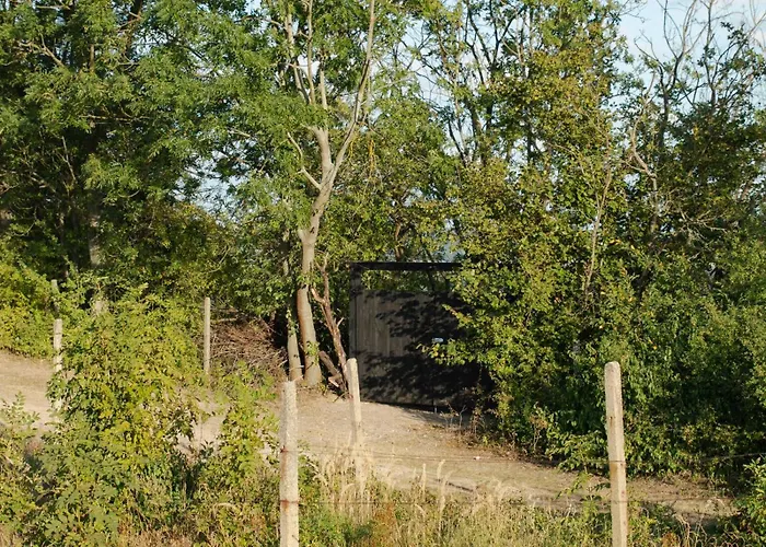 Veritas Beyond Glamping 別荘 Hošťka