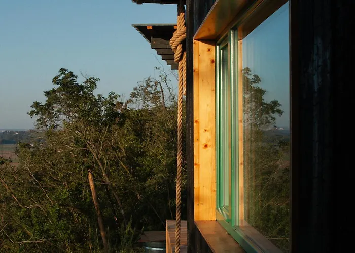 別荘 Veritas Beyond Glamping Hošťka