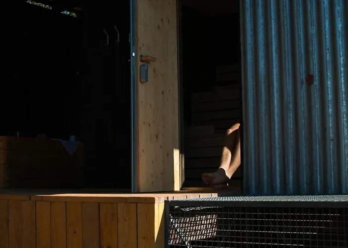 Veritas Beyond Glamping Hostka (Usti nad Labem)
